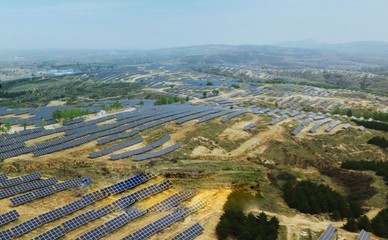 晶澳推出“光伏户用领跑者发电系统”，领跑户用市场发电业务